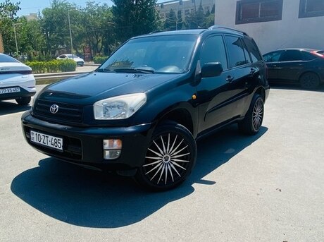 Toyota RAV4 2001