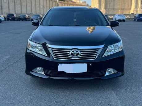 Toyota Camry 2014