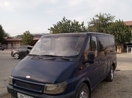 Ford Transit 2004