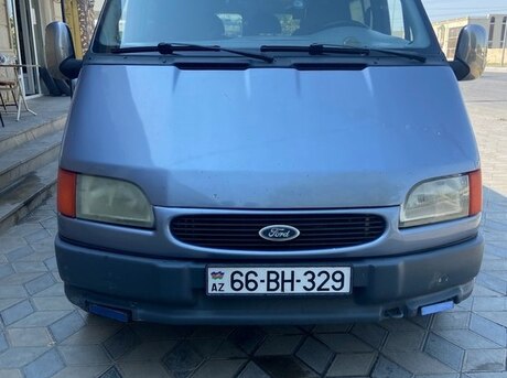 Ford Transit 1999