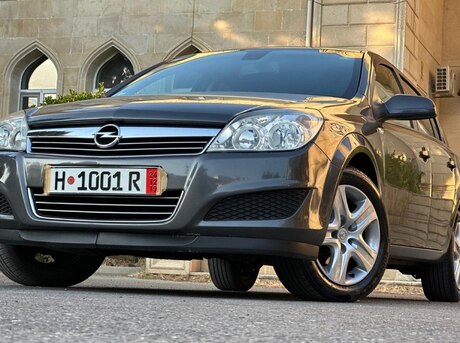 Opel Astra 2009