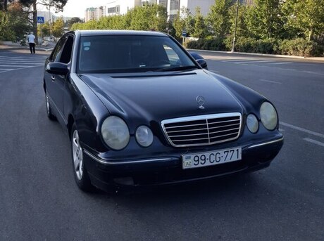 Mercedes E 220 d 2001