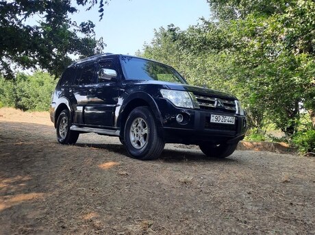 Mitsubishi Pajero 2007