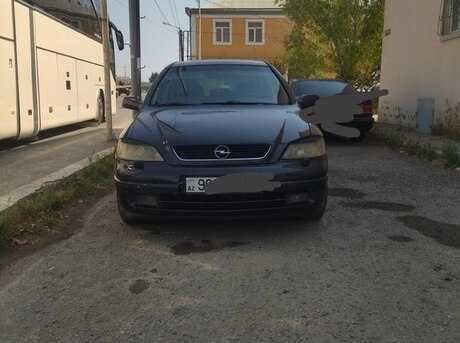 Opel Astra 1998