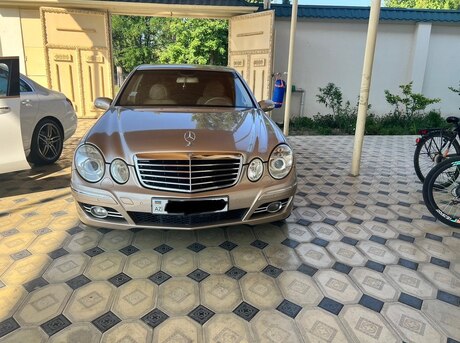 Mercedes E 240 2002