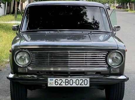 LADA (VAZ) 21011 1988