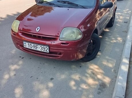 Renault Clio 2000