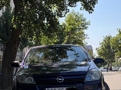 Opel Astra 2005
