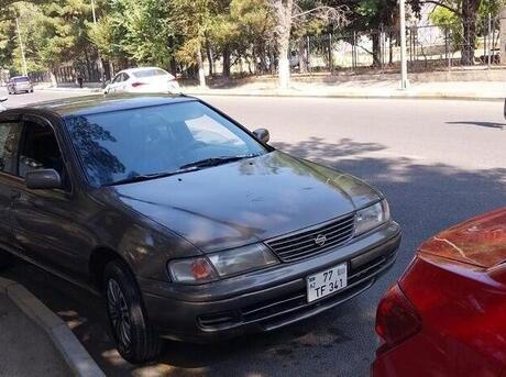 Nissan Sunny 1997