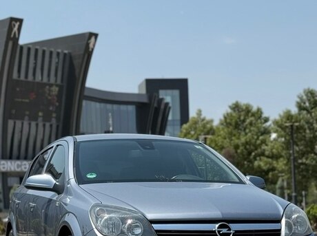 Opel Astra 2006