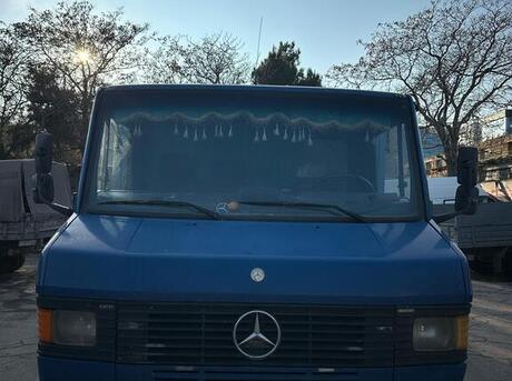 Mercedes Atego 815 1991