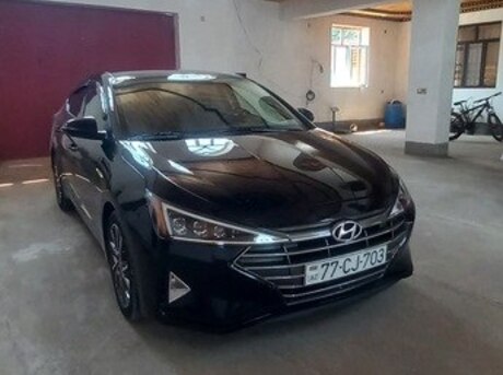 Hyundai Elantra 2019