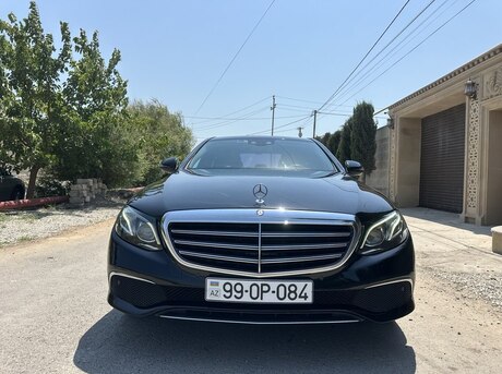 Mercedes E 220 d 2016
