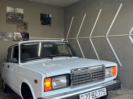 LADA (VAZ) 2107 2001