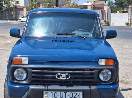 LADA (VAZ) Niva 2012