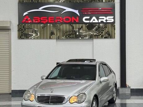 Mercedes C 200
