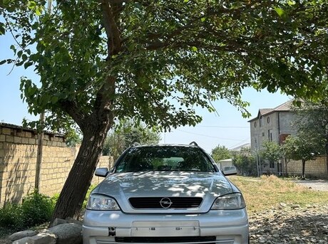 Opel Astra 1998