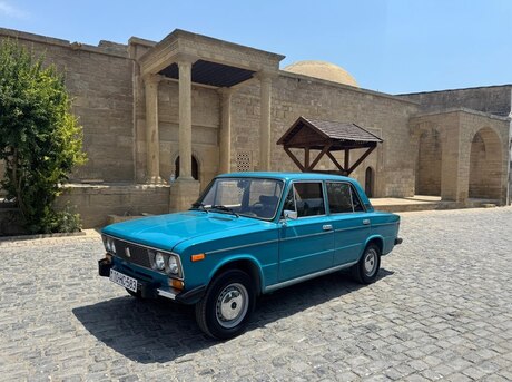LADA (VAZ) 2106 1985