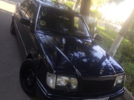 Mercedes E 220 1994