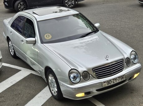 Mercedes E 220 d 2000