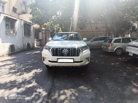 Toyota Land Cruiser Prado 2020