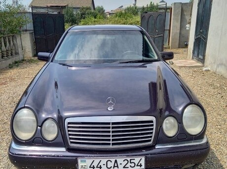 Mercedes E 220 d 1998