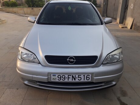 Opel Astra 2000