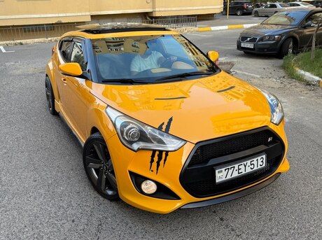 Hyundai Veloster 2011