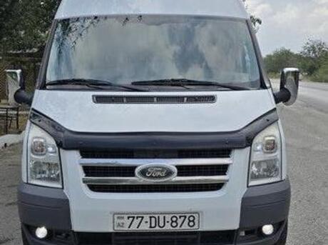 Ford Transit 2010