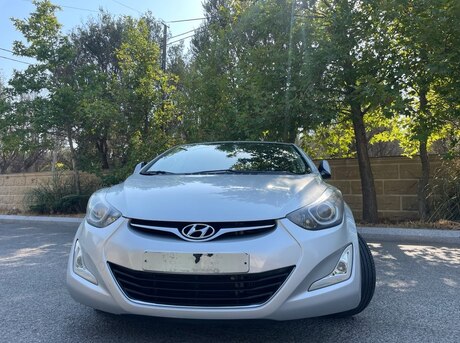 Hyundai Avante 2015