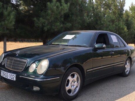 Mercedes E 220 d 2001