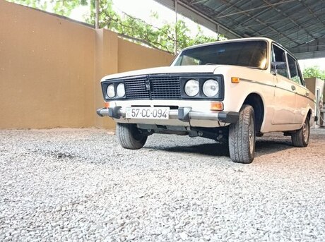 LADA (VAZ) 2106 1990