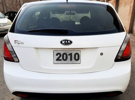 Kia Rio 2010