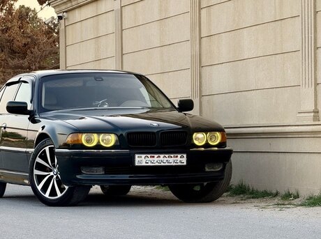 BMW 728 1998