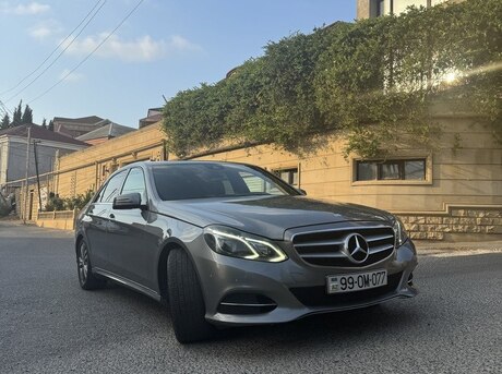 Mercedes E 200 2014