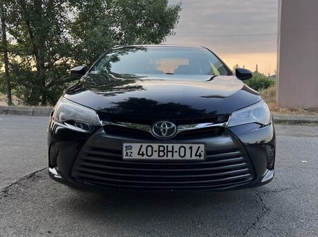 Toyota Camry 2017