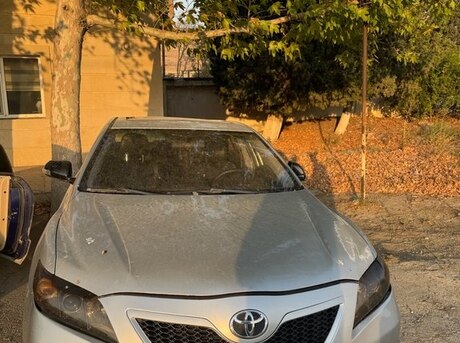 Toyota Camry 2010