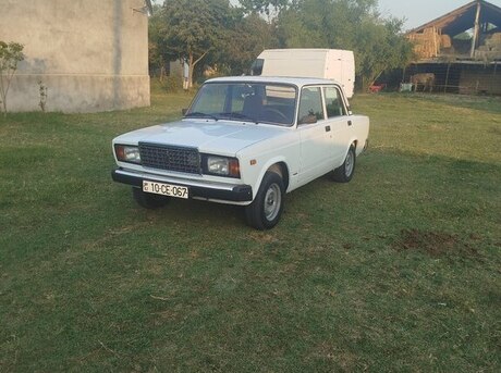 LADA (VAZ) 2107 2005