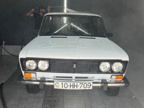 LADA (VAZ) 2106 1988