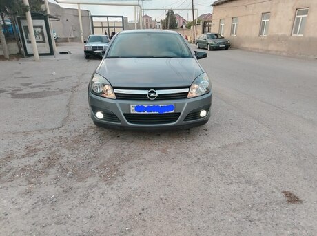 Opel Astra 2005