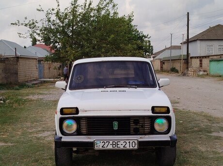LADA (VAZ) 2121 Niva (4x4) 1980