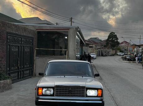 LADA (VAZ) 2107 2011
