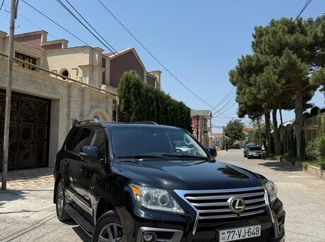 Lexus LX 570 2013