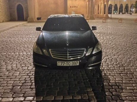 Mercedes E 220 2010