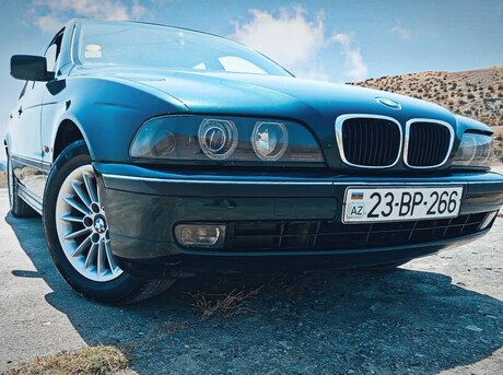 BMW 520