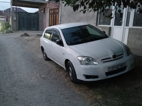 Toyota Corolla 2005