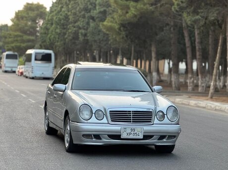Mercedes E 290 1999