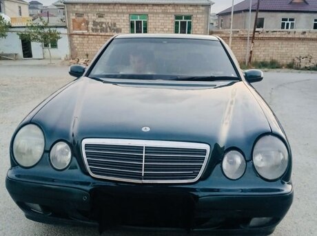 Mercedes E 220 d 2001