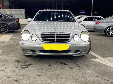 Mercedes E 270 2001