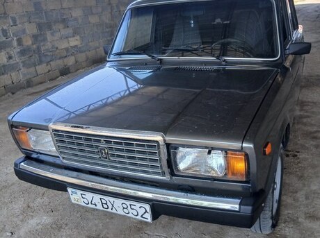 LADA (VAZ) 2107 2010